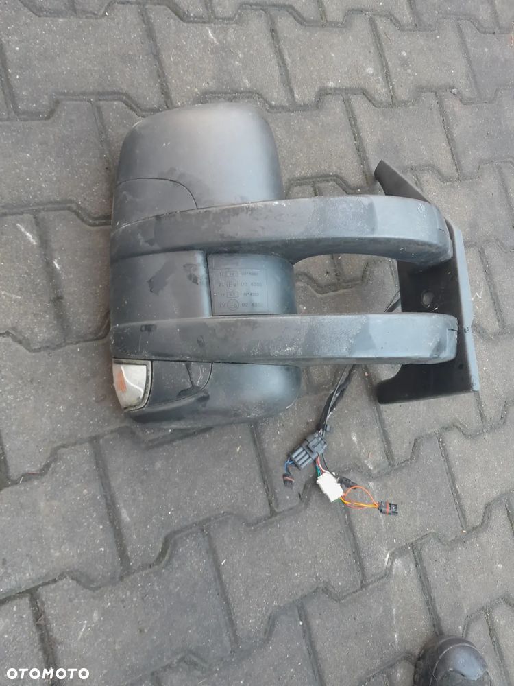 Lusterko prawe długie Iveco Daily 14- - 2