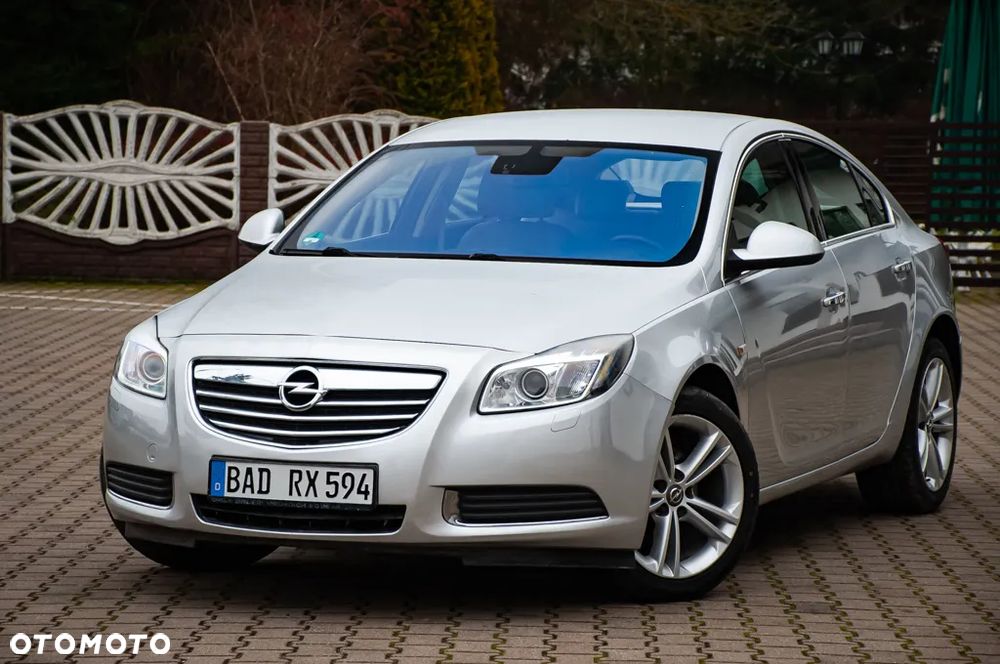 Opel Insignia 1.8 Elegance - 19