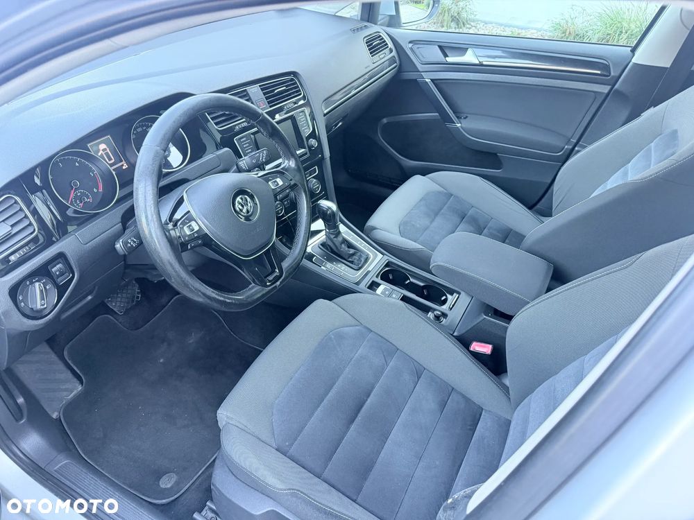 Volkswagen Golf Variant - 9