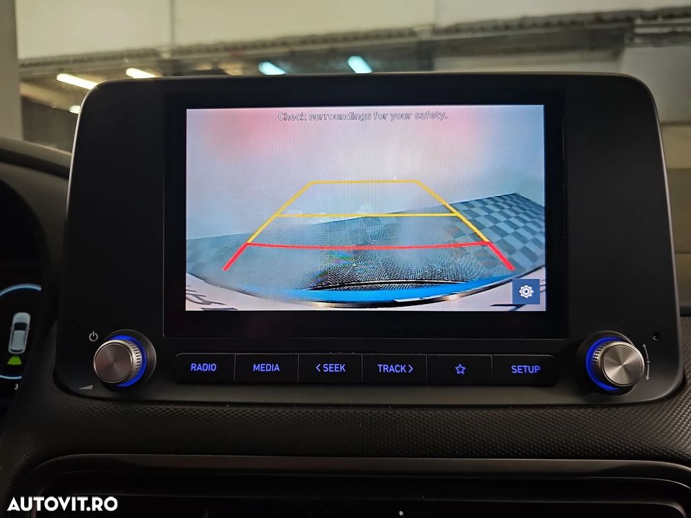 Hyundai KONA - 20