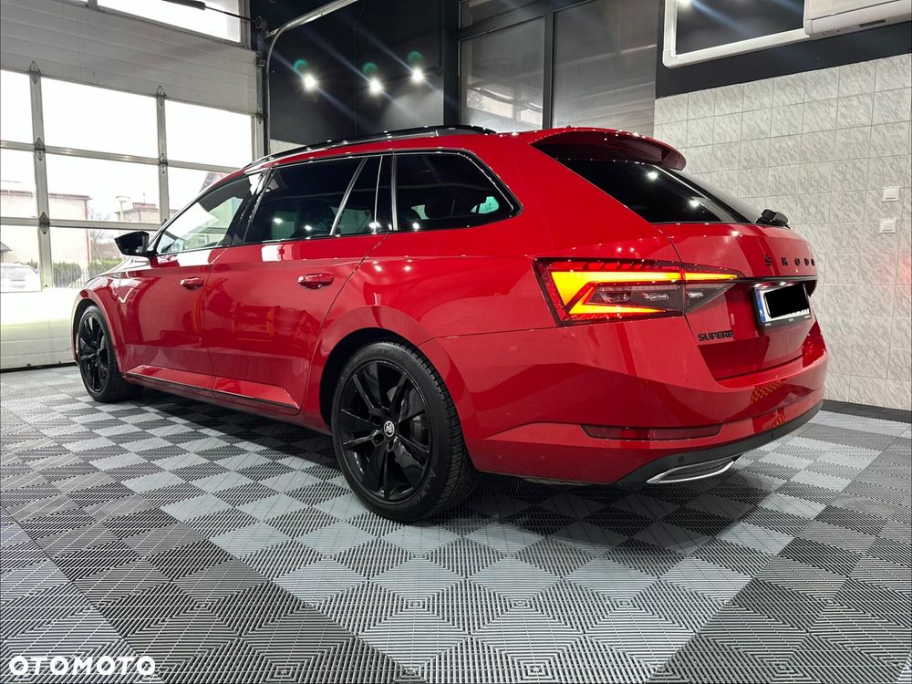Skoda Superb 2.0 TSI Sportline DSG - 2