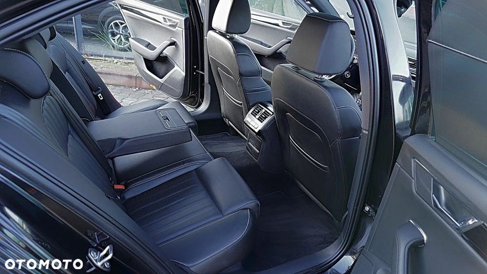 Skoda Superb 2.0 TSI 4x4 L&K DSG - 16