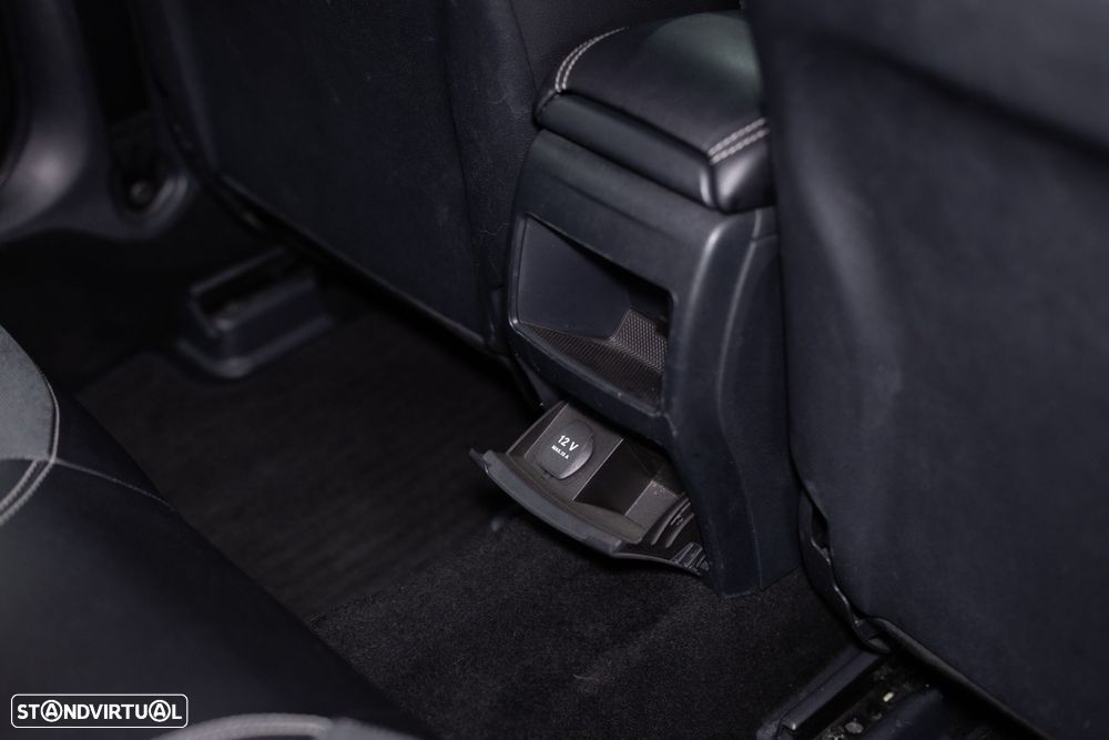 Mercedes-Benz A 180 d Progressive Aut. - 19