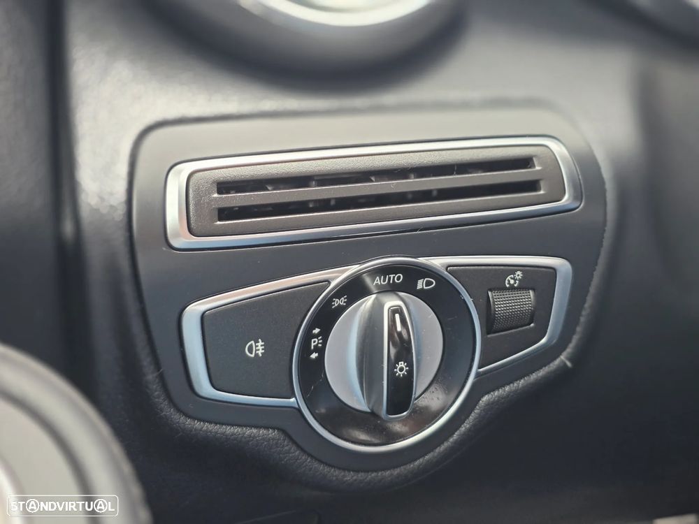 Mercedes-Benz C 220 (BlueTEC) d 7G-TRONIC AMG Line - 31