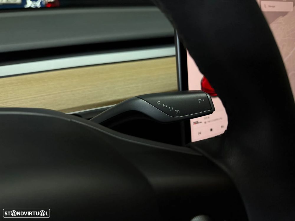 Tesla Model 3 Long-Range Dual Motor AWD - 13