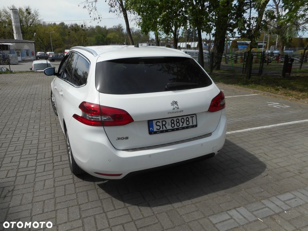 Peugeot 308 BlueHDi 130 EAT6 Stop & Start Active - 3