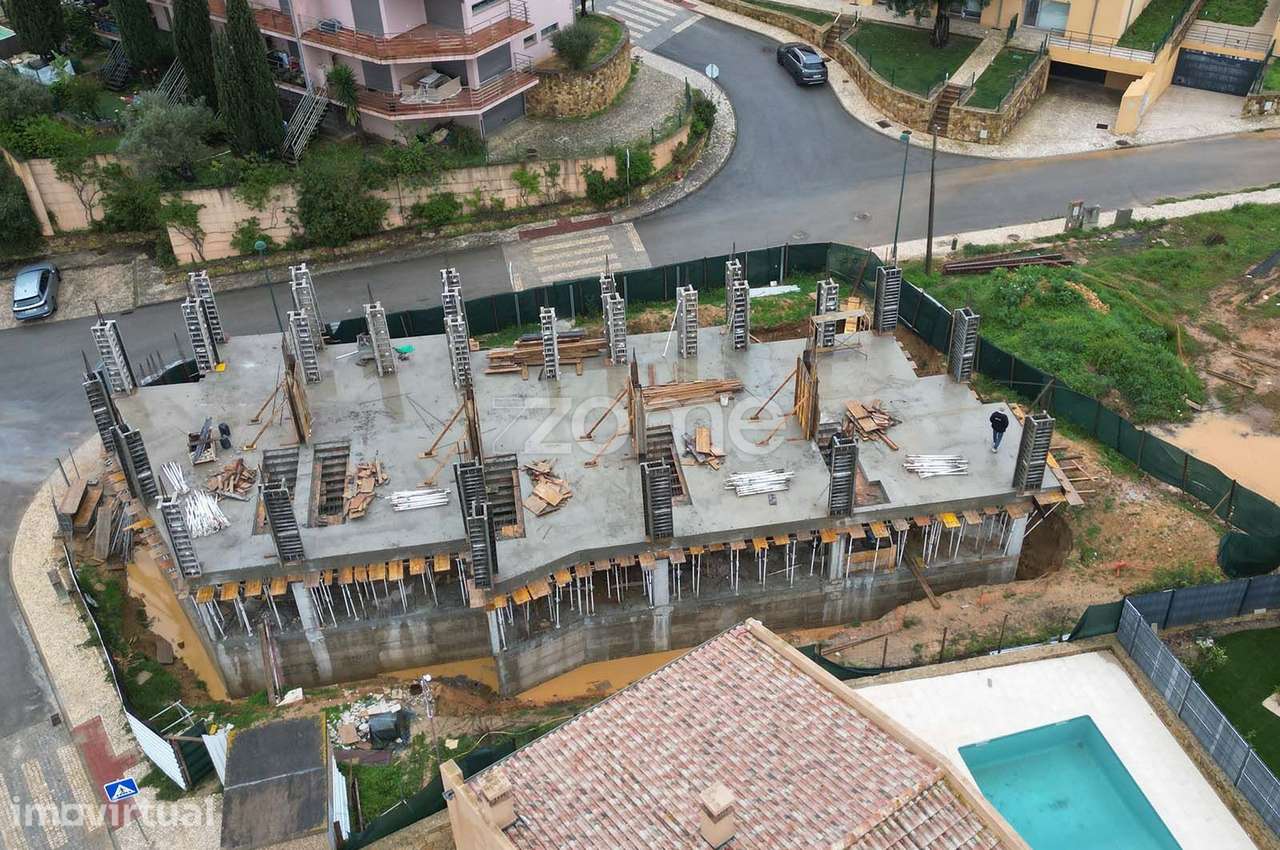 Moradia T1+1 em construção em Algoz - Silves - Algarve - Grande imagem: 2/16