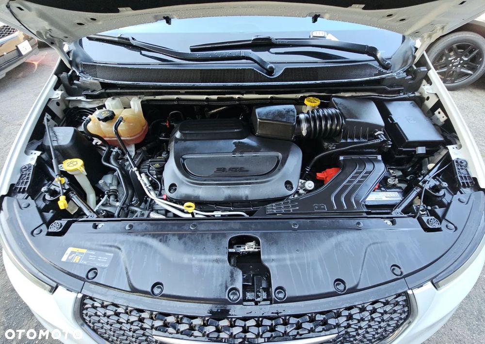 Chrysler Pacifica - 19
