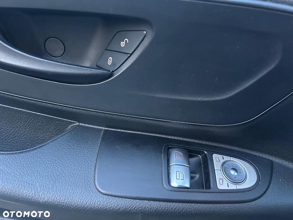 Mercedes-Benz Vito (BlueTEC) Tourer Lang SELECT - 23
