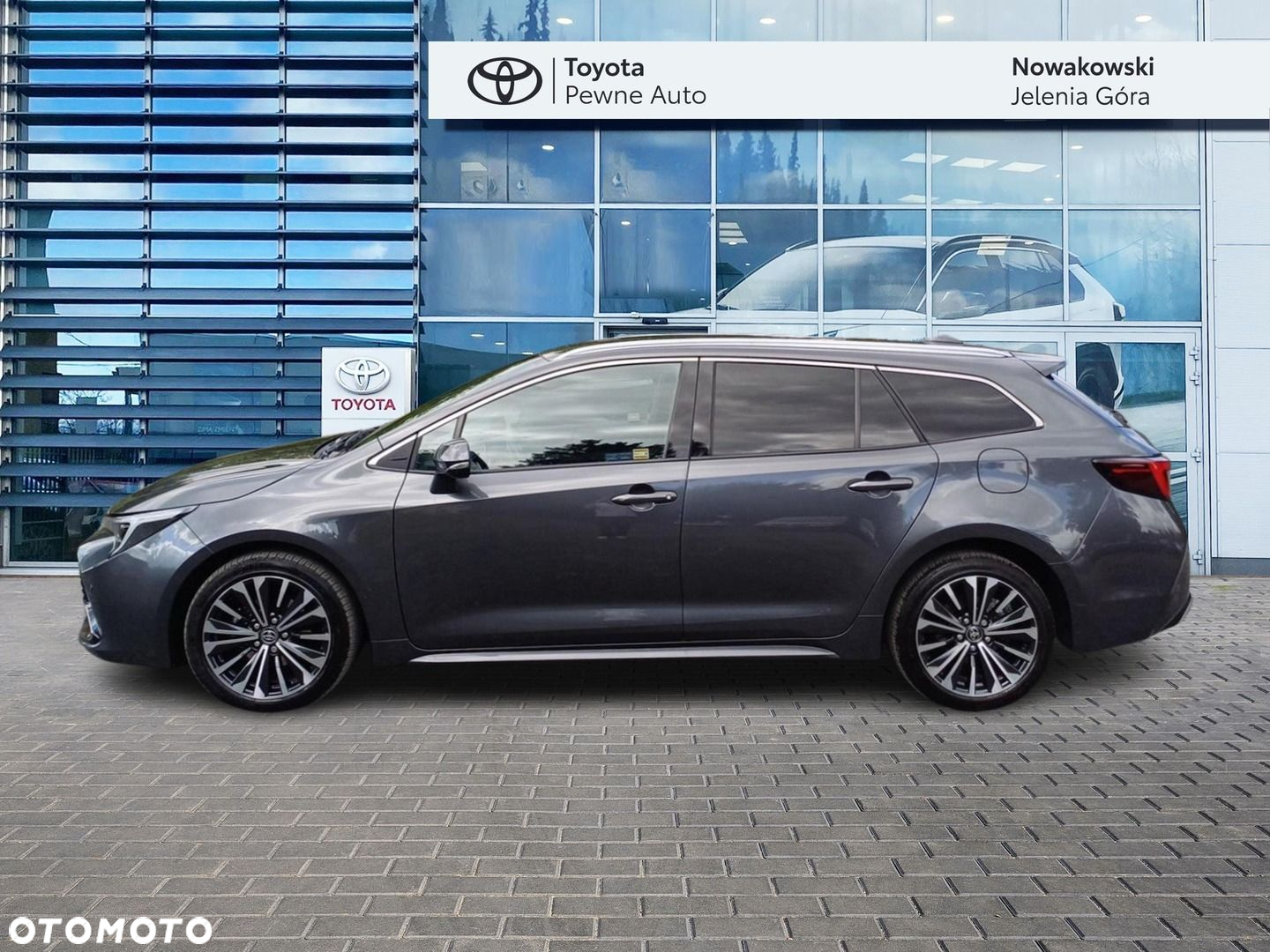 Toyota Corolla 1.8 Hybrid Style - 3