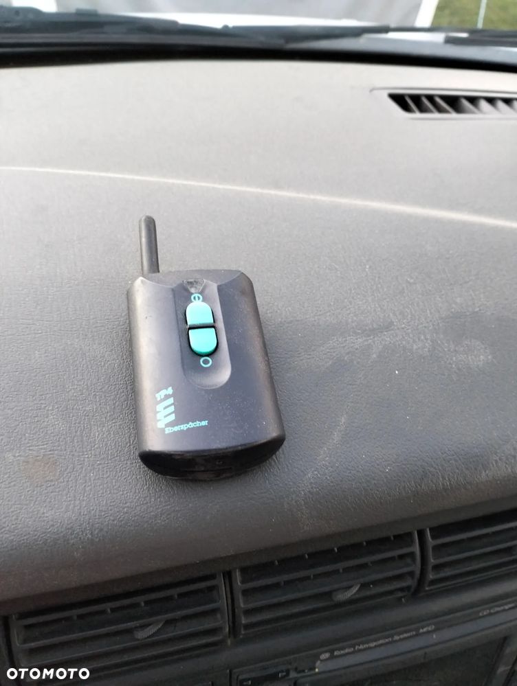 Volkswagen Multivan - 20