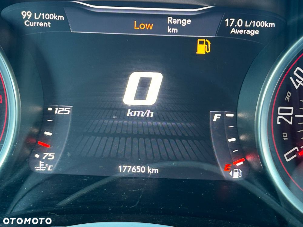 Dodge Challenger - 27