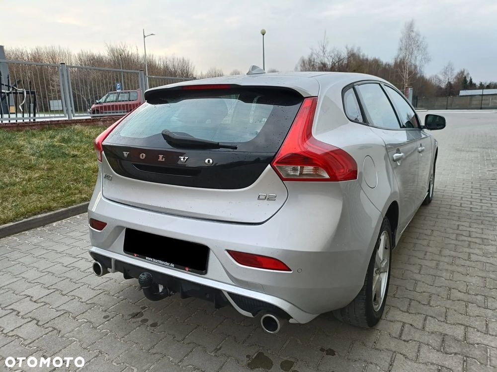 Volvo V40 D2 Kinetic - 27