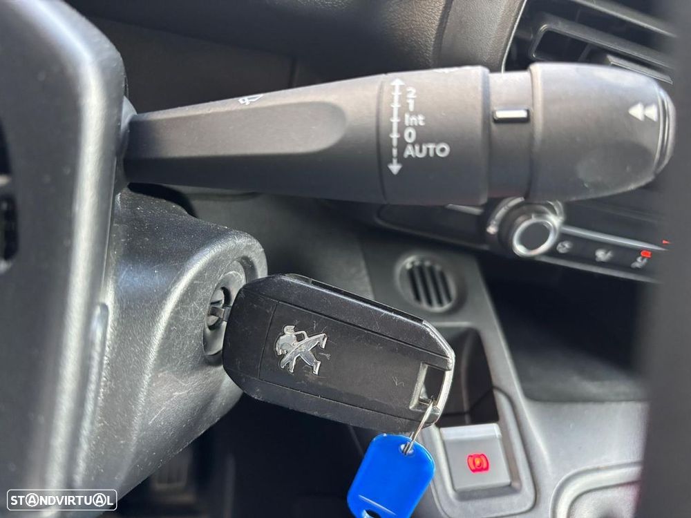 Peugeot Partner L1 1.5 BLUEHDI 102cv  - AC - IVA DEDUTÍVEL - 29