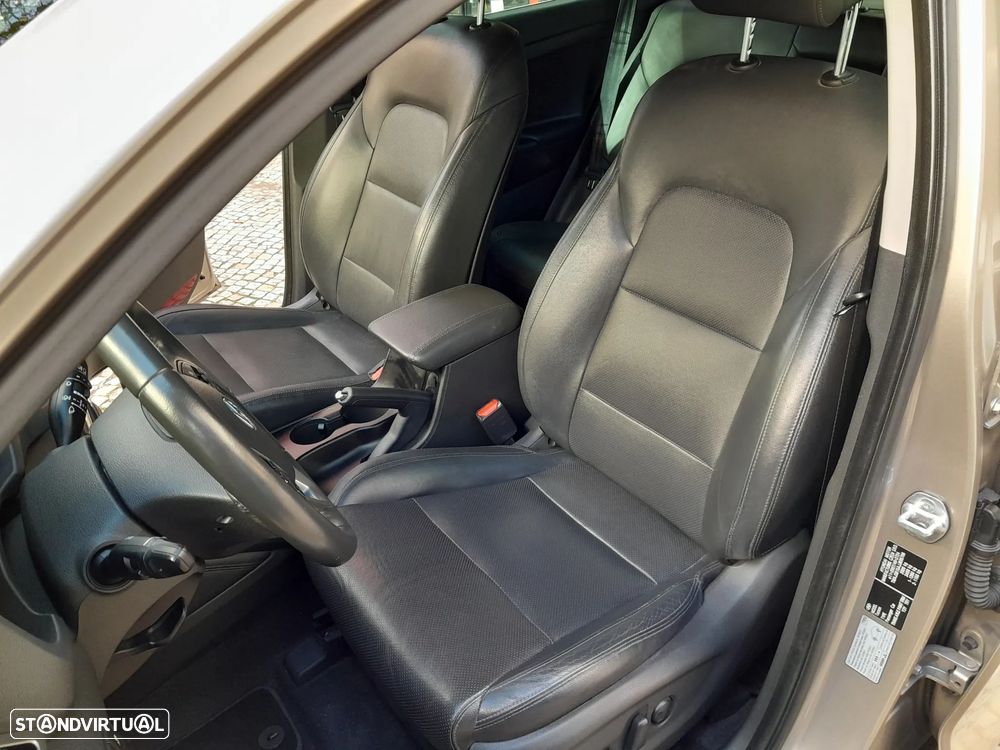 Hyundai Tucson 1.7 CRDi Creative - 25