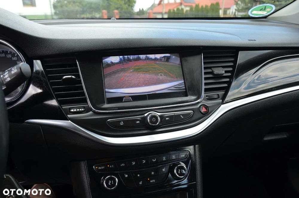 Opel Astra 1.2 T GS S&S - 26