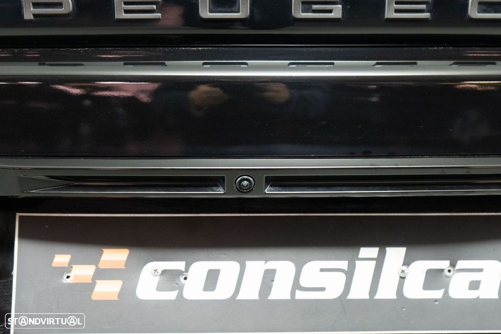 Peugeot 2008 1.2 PureTech GT EAT8 - 15