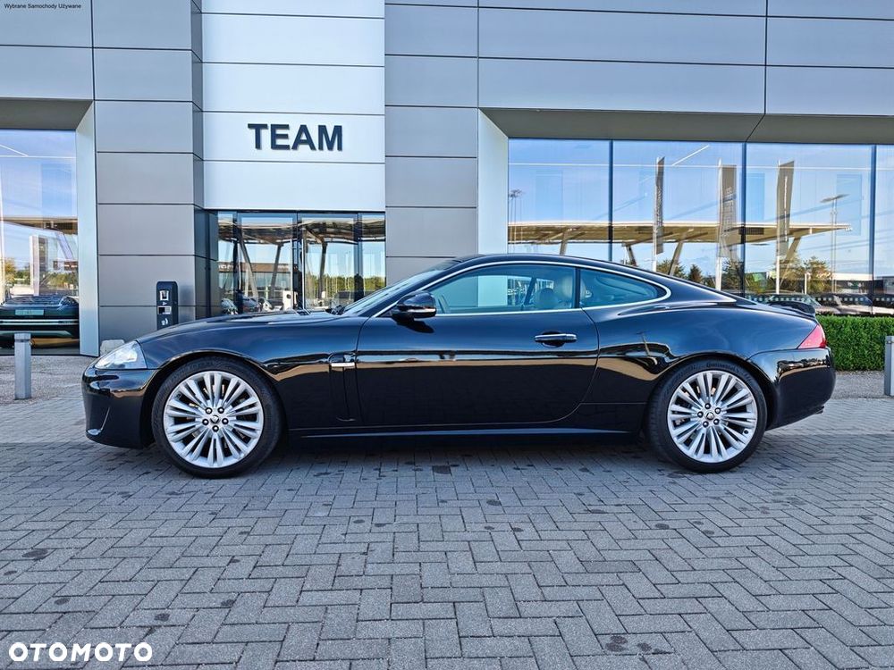 Jaguar XK - 6