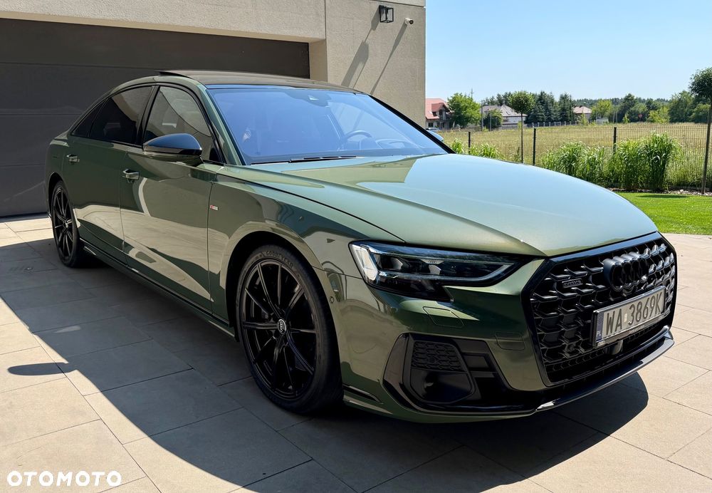 Audi A8 - 1