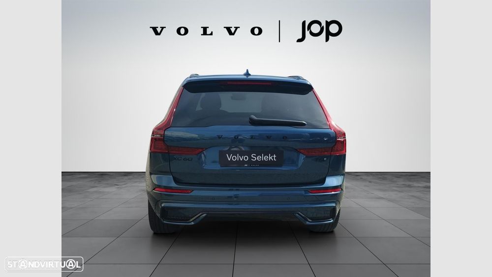 Volvo XC 60 2.0 T6 PHEV Black Edition AWD — photo 5