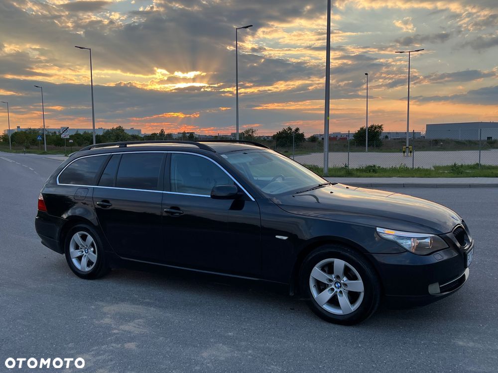 BMW Seria 5 520d Edition Exclusive - 3