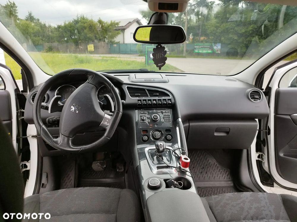Peugeot 3008 2.0 HDi Premium+ - 8