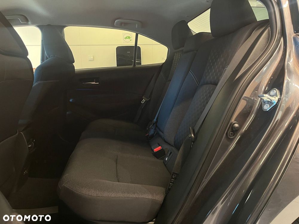 Toyota Corolla 1.8 Hybrid Style - 11