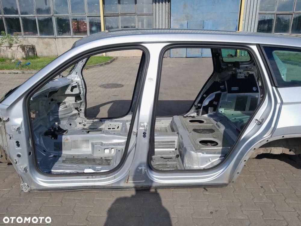 SKODA KODIAQ I 16- PRÓG SŁUPEK LEWY LA7W - 1