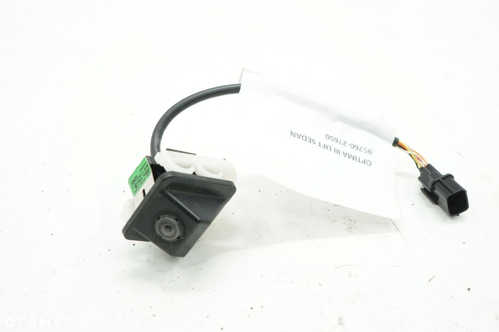 KIA OPTIMA III SEDAN LIFT 13R KAMERA COFANIA 95760-2T650 - 1