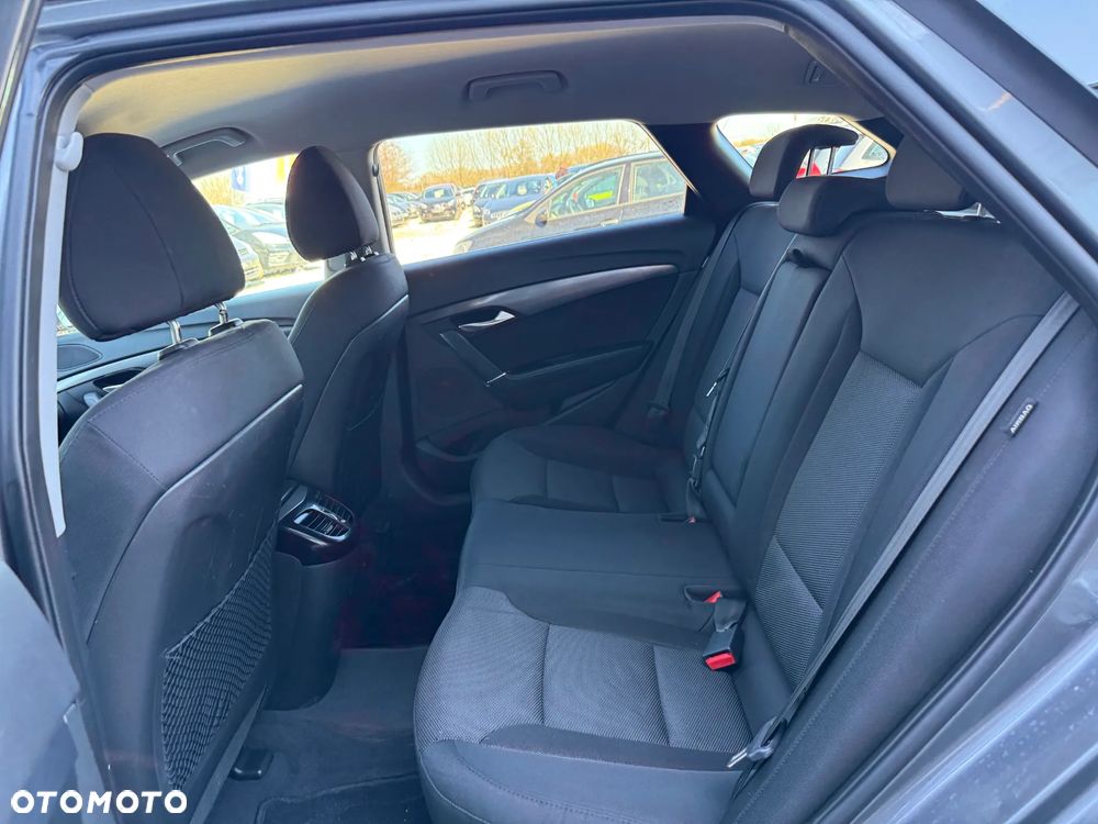 Hyundai i40 1.7 CRDi BlueDrive Business - 26