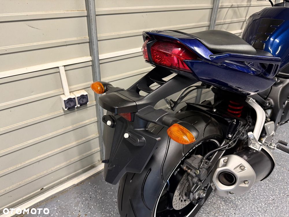 Yamaha FZ - 5