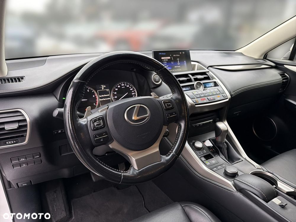 Lexus NX 200t Comfort AWD - 14