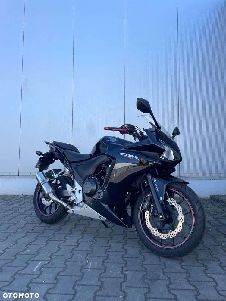 Honda CBR - 1