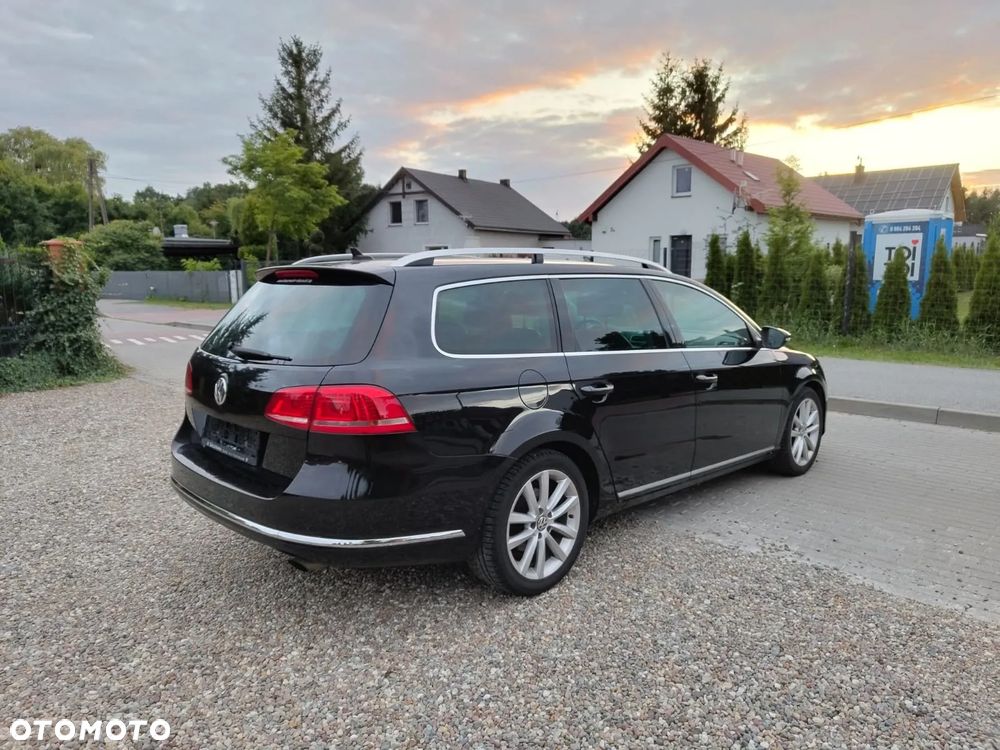 Volkswagen Passat 2.0 TDI DSG BlueMotion Technology Highline - 16