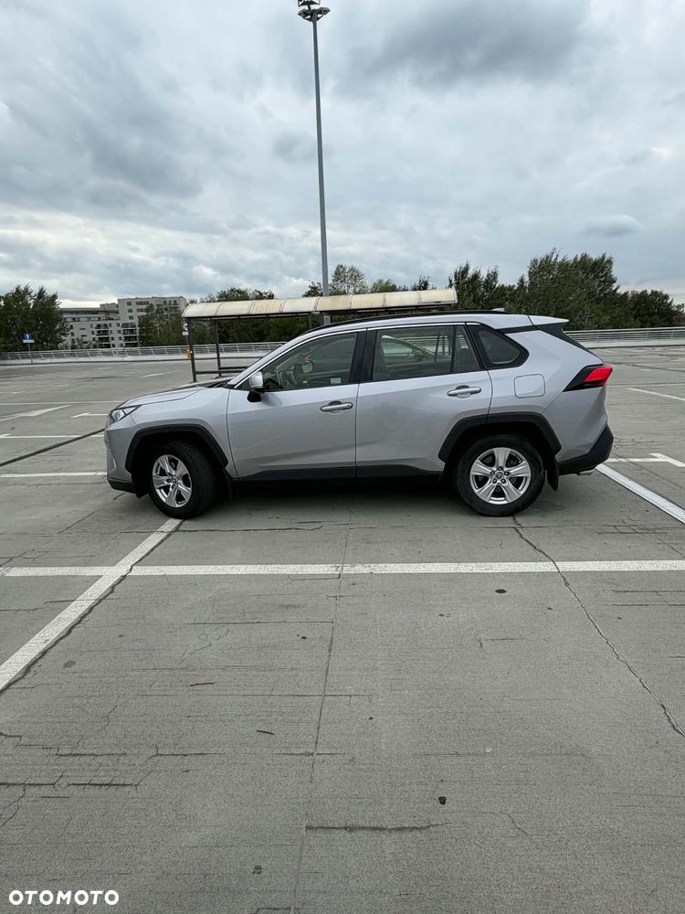Toyota RAV4 - 3
