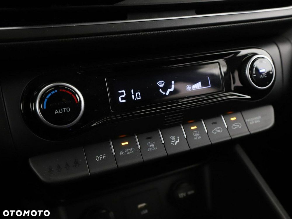 Hyundai Kona 1.6 GDI Hybrid Platinum DCT - 28