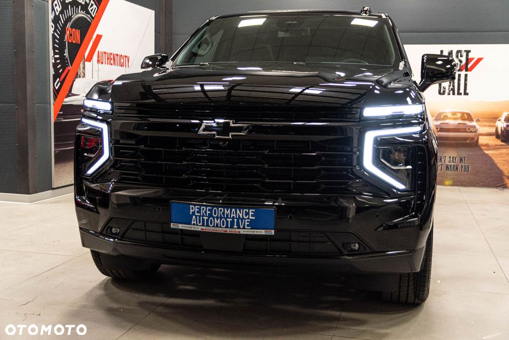 Chevrolet Tahoe - 2