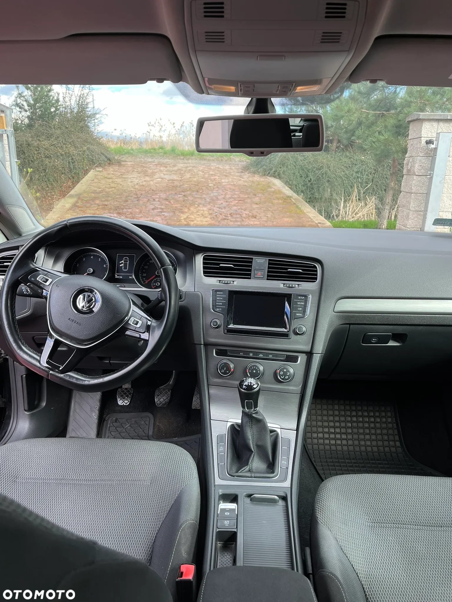 Volkswagen Golf VI 1.2 TSI BlueMot Comfortline - 2