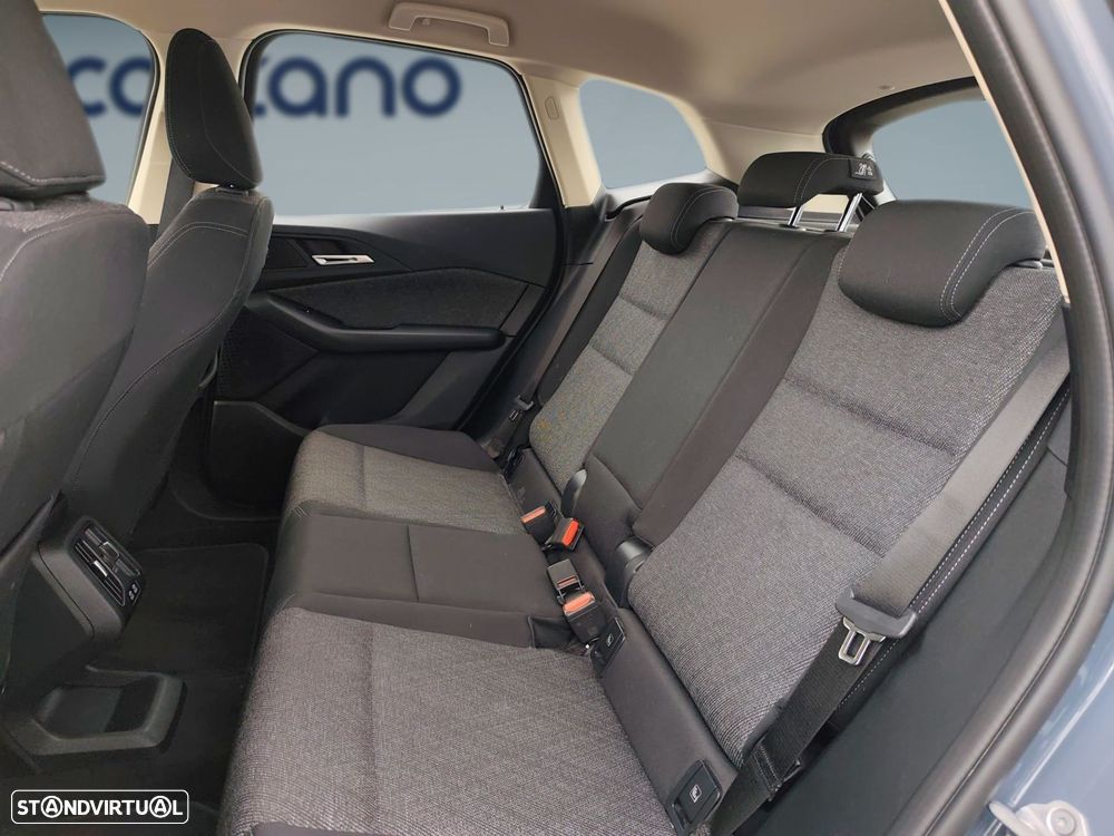 BMW 225xe Active Tourer - 14