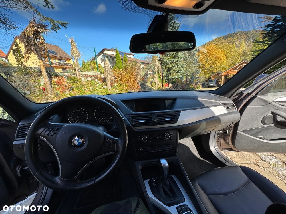 BMW X1 xDrive20d - 11