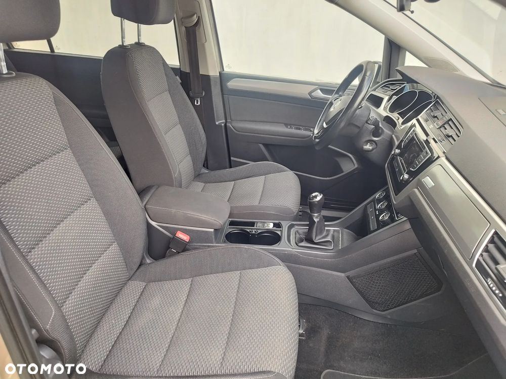 Volkswagen Touran 1.4 TSI (BlueMotion Technology) Comfortline - 35
