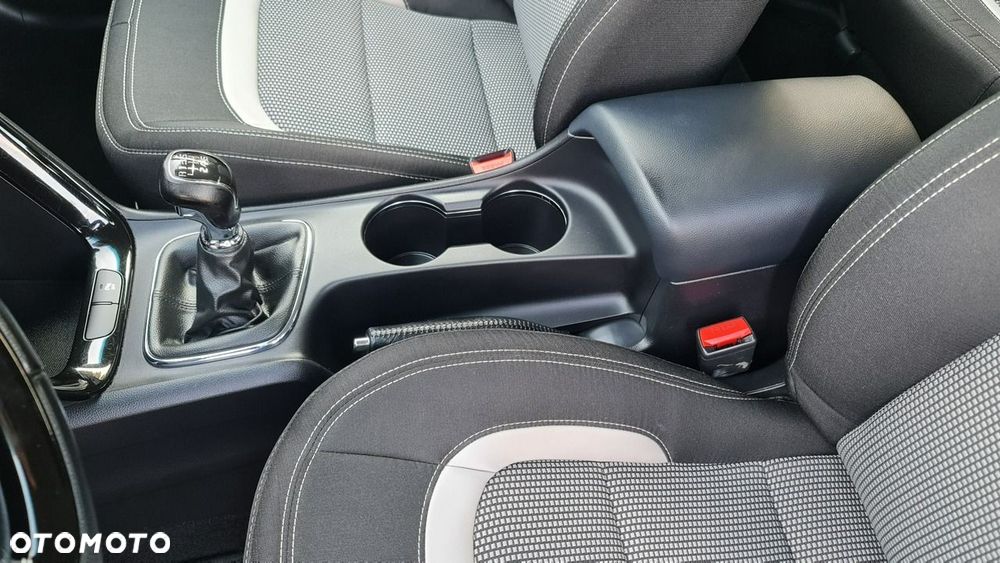 Kia Ceed 1.6 GDI XL - 26