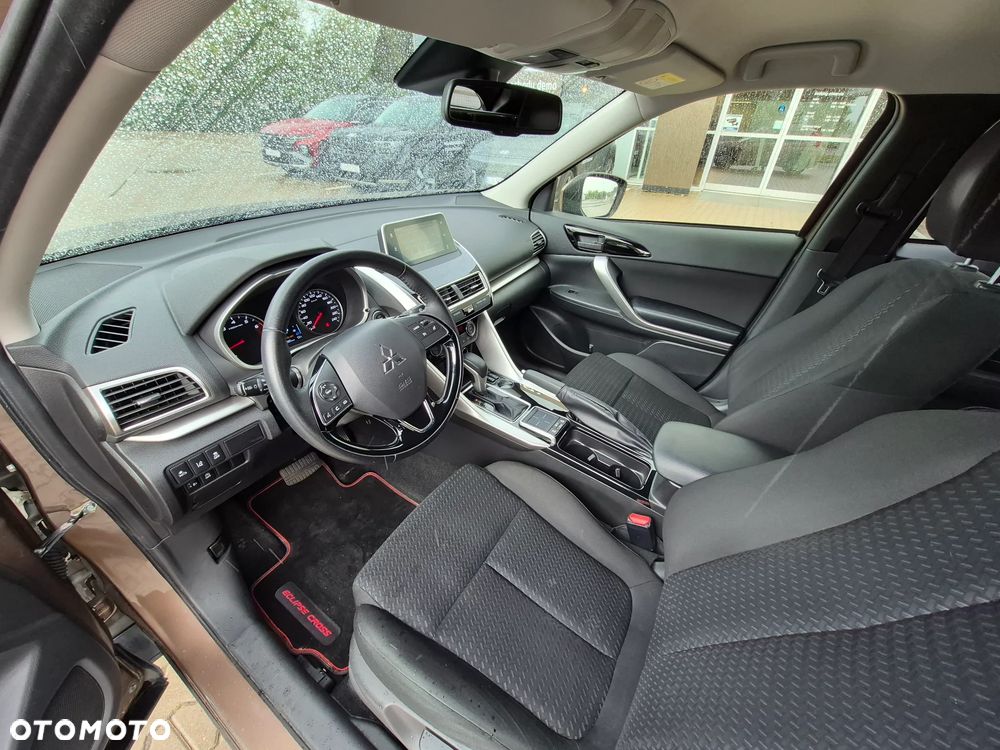 Mitsubishi Eclipse Cross 1.5 T GPF Invite Plus CVT - 12