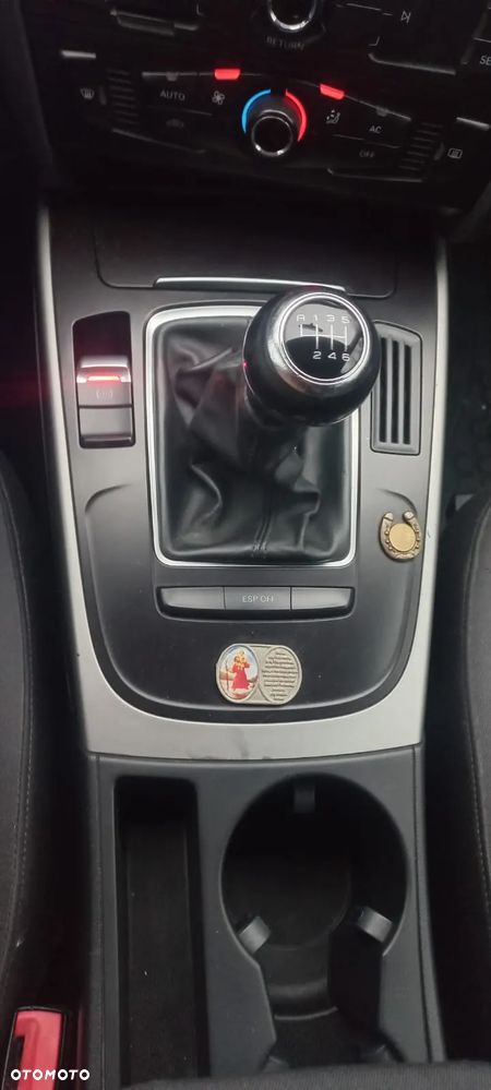 Audi A4 Avant 2.0 TDI - 10