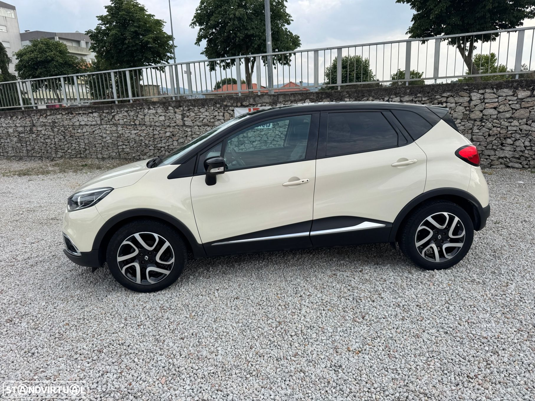 Renault Captur 0.9 TCE Exclusive - 5