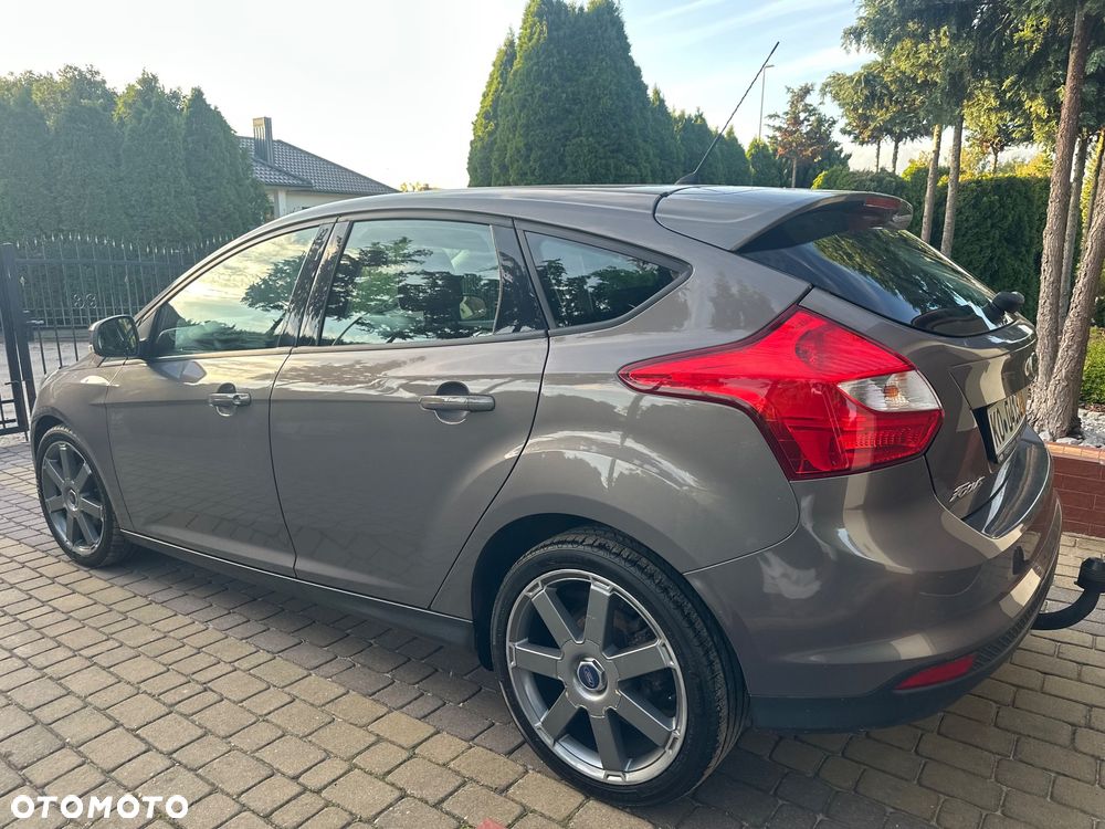 Ford Focus 1.6 FF Trend Sport - 9