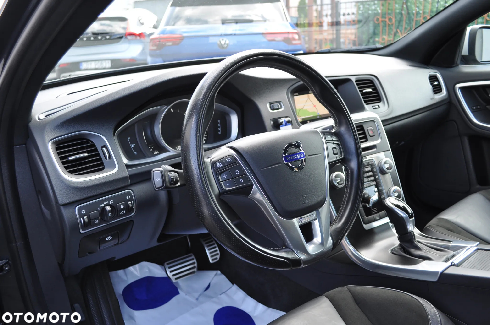 Volvo S60 D2 Geartronic RDesign - 10