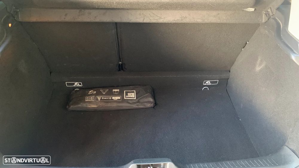 Renault Clio 1.5 dCi Limited C/PM+Pneu - 5