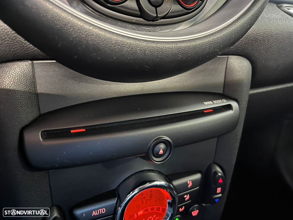 MINI Clubman Cooper D - 32