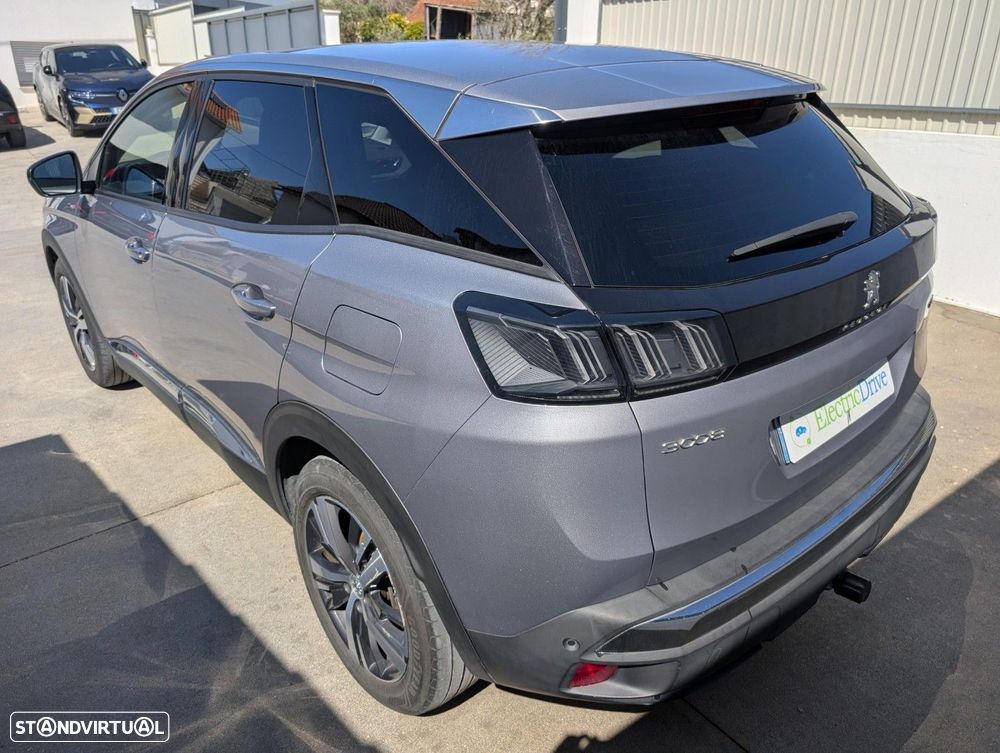 Peugeot 3008 1.6 Hybrid Allure Pack e-EAT8 - 4
